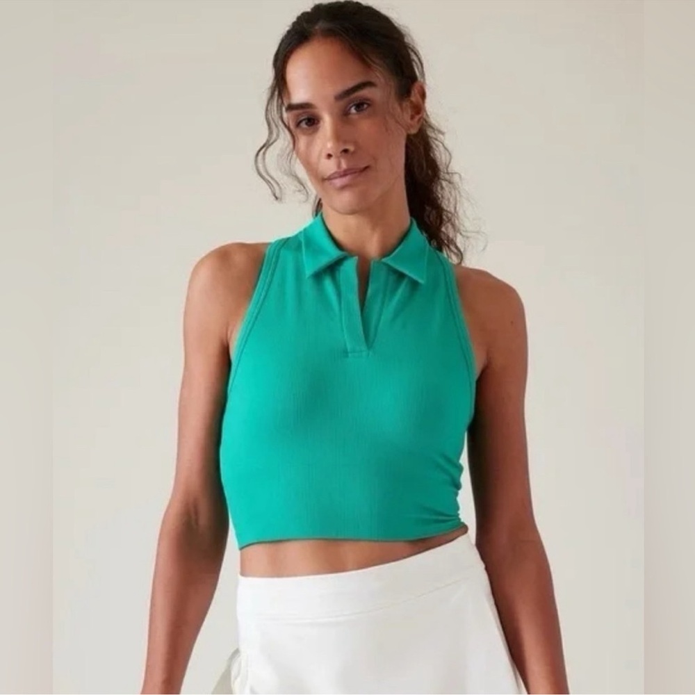 ✨HP✨NWT!! Athleta Aurora Sleeveless Crop Top